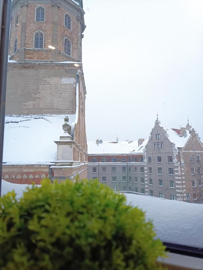 Old Town Retreat With Stunning Views 2 Bedroom Apartment Nearby The Church Of Saint Peter รีกา ภายนอก รูปภาพ