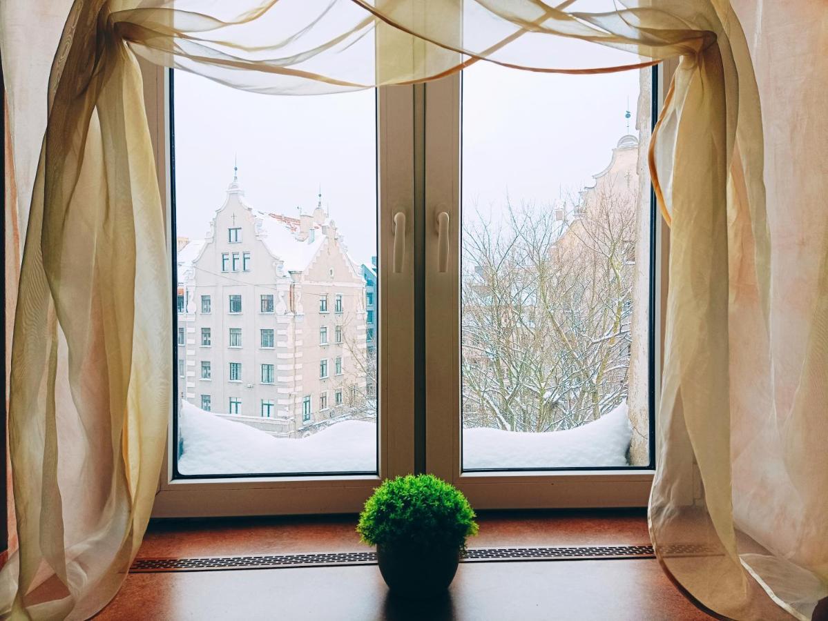 Old Town Retreat With Stunning Views 2 Bedroom Apartment Nearby The Church Of Saint Peter รีกา ภายนอก รูปภาพ